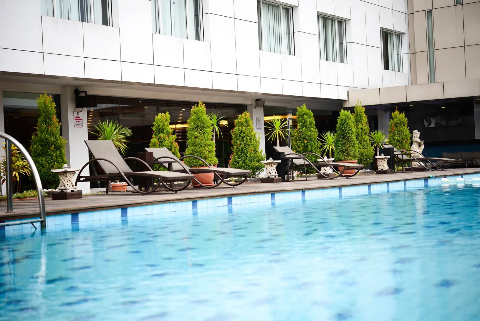 Gumaya Tower Hotel Semarang