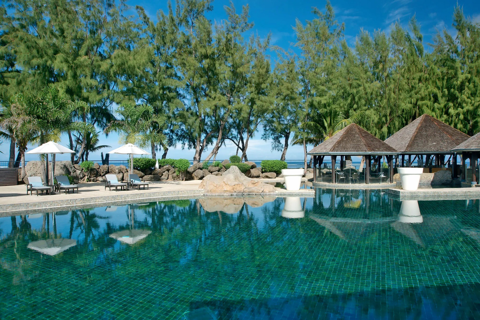 Отель Lux* Saint Gilles