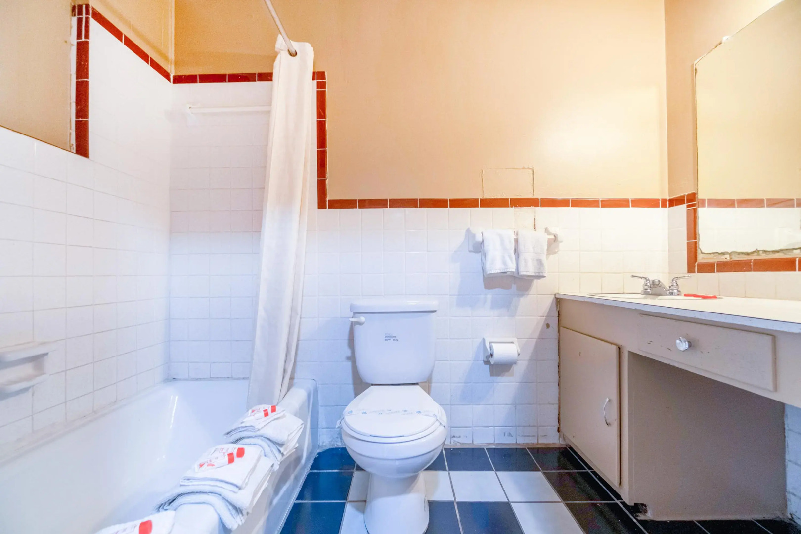 Capital O Hotel Beeville - US 181