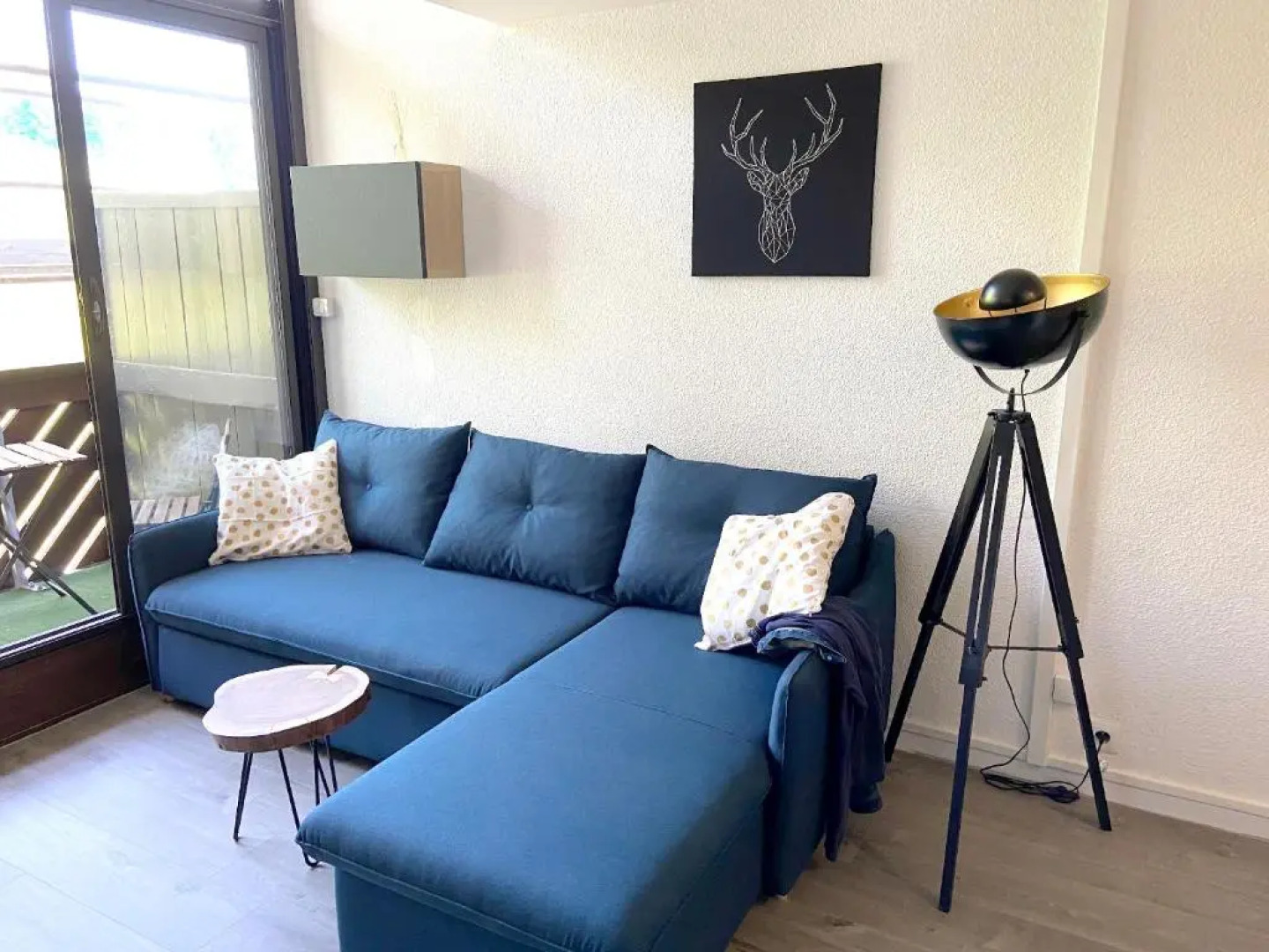 Appartement de 2 chambres a Manigod a 100 m des pistes avec piscine partagee et wifi