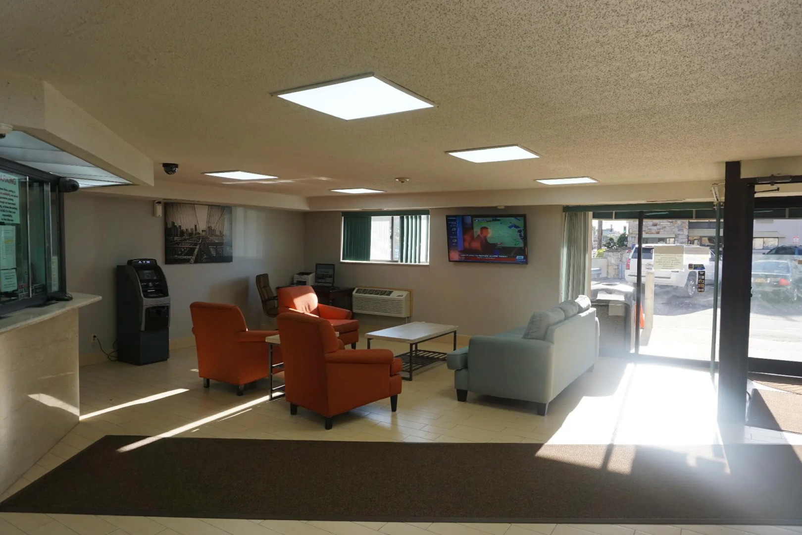 The Floral Park Motor Lodge