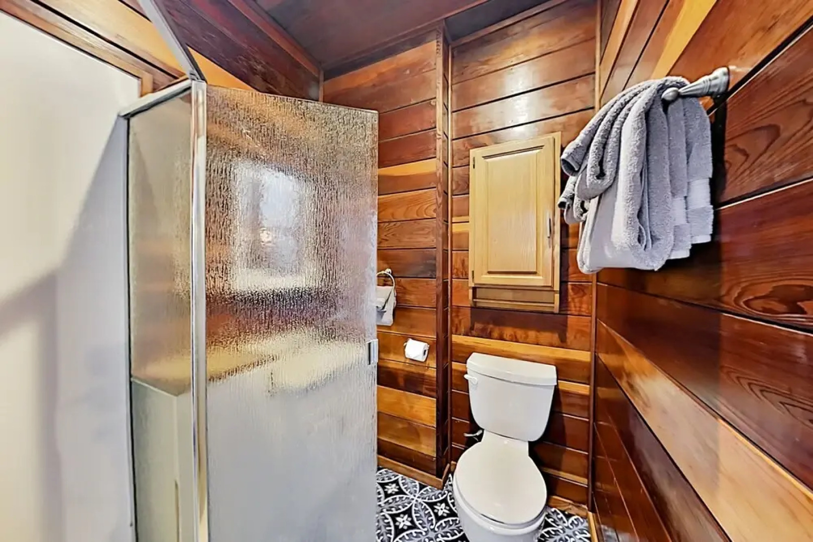 1668cwxo 3 Bedroom Cabin