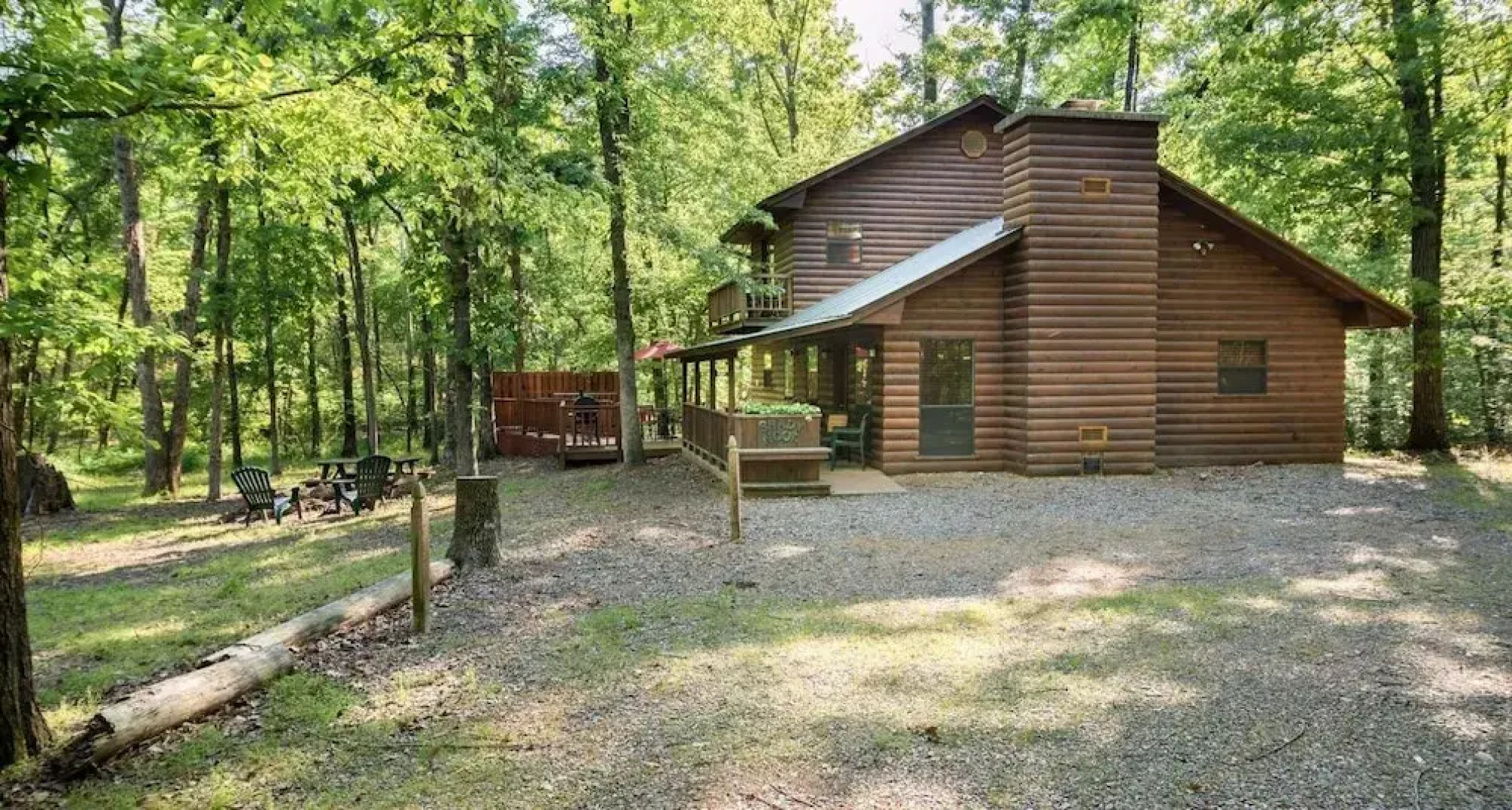 Shady Nook With Private Hot Tub and Minutes Away From Broken Bow Lake by Redawning