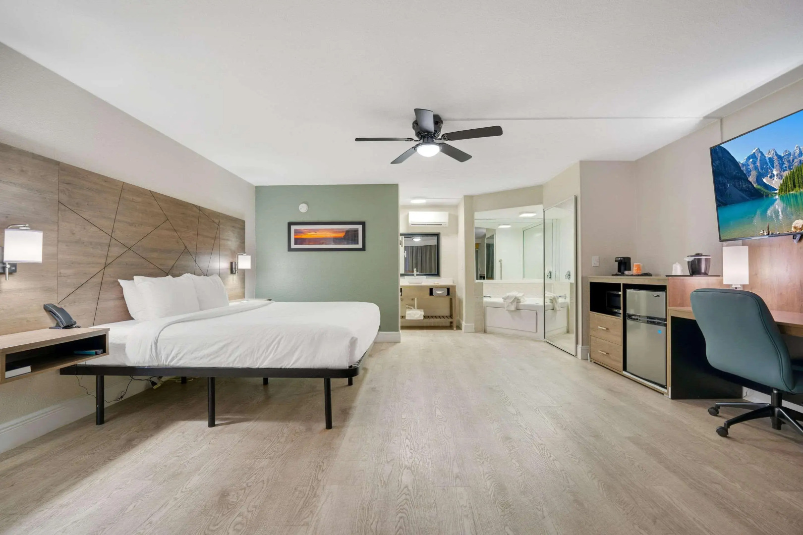 Quality Inn & Suites Airport/Cruise Port Hollywood