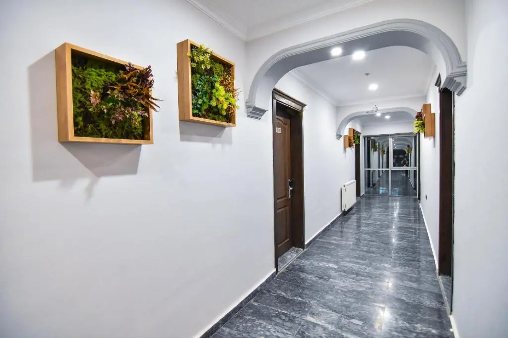 Отель Green Palace Suite 