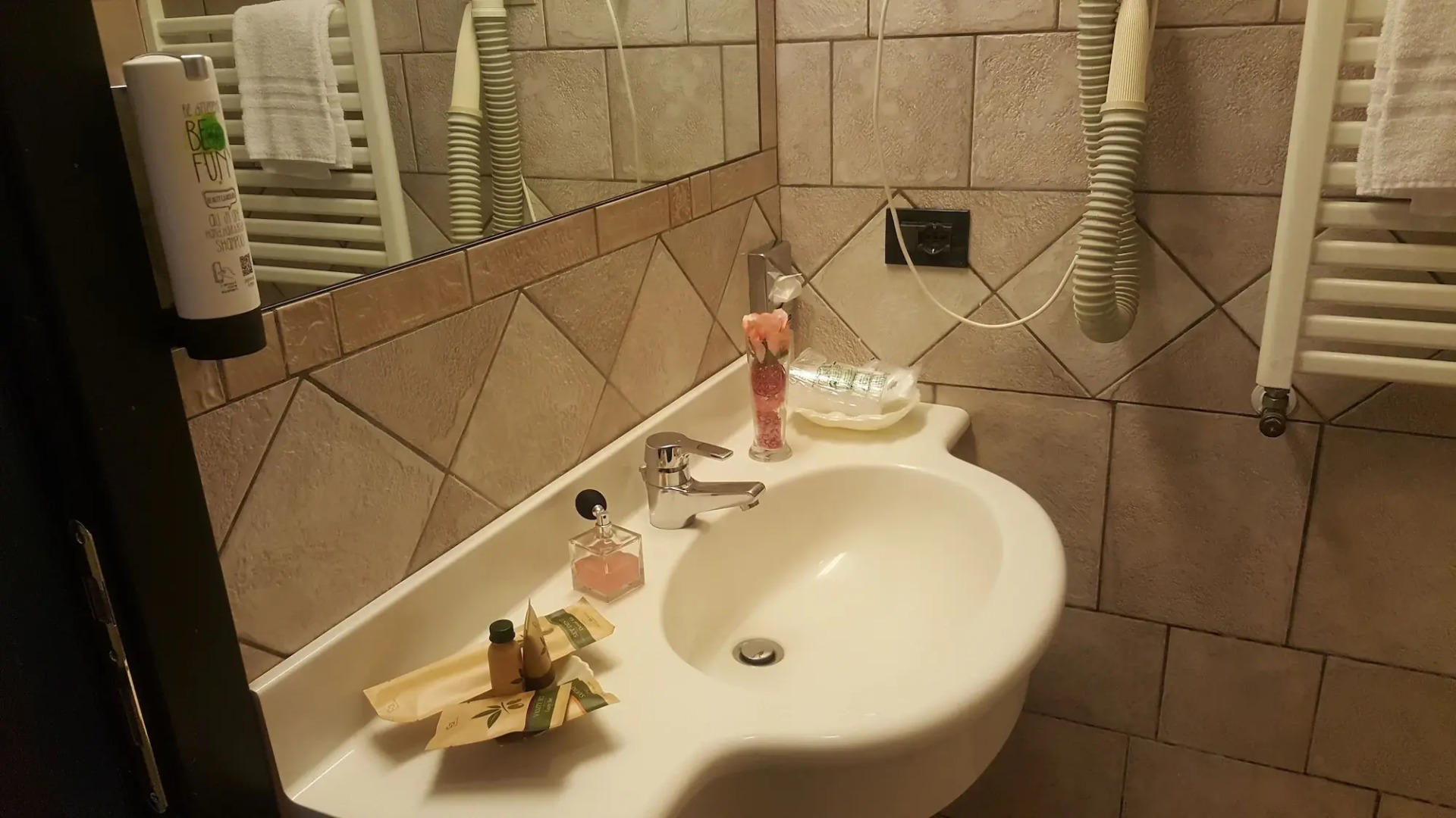 Yachting Hotel Mistral