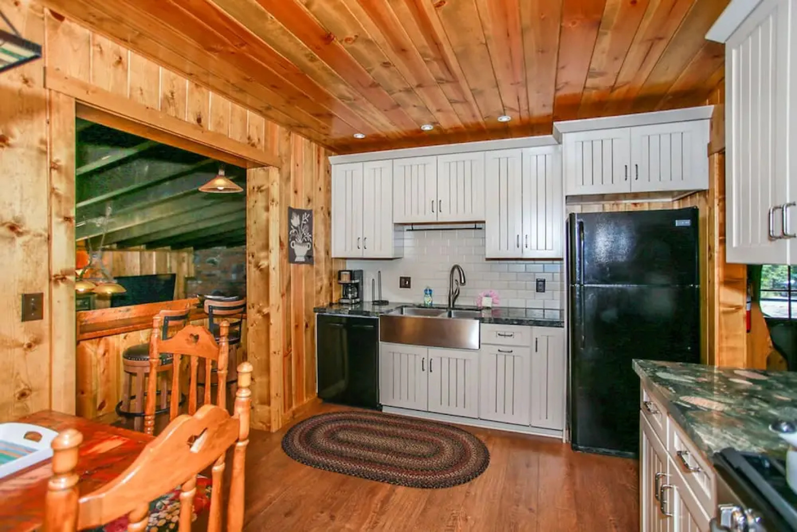 Abe's Amazing Cabin 1421 by RedAwning