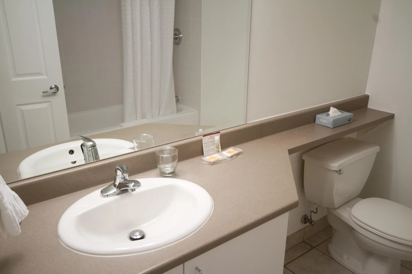 Hotel Saint-Laurent Montreal