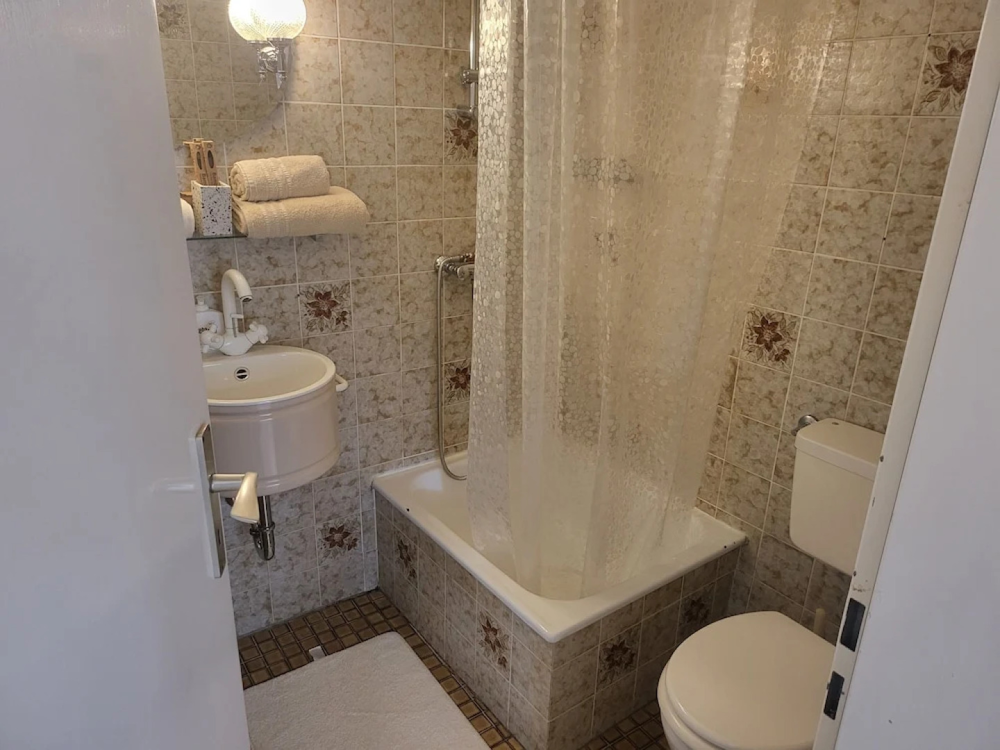 Stunning 1-bed Apartment in Bodolz Lake Constance