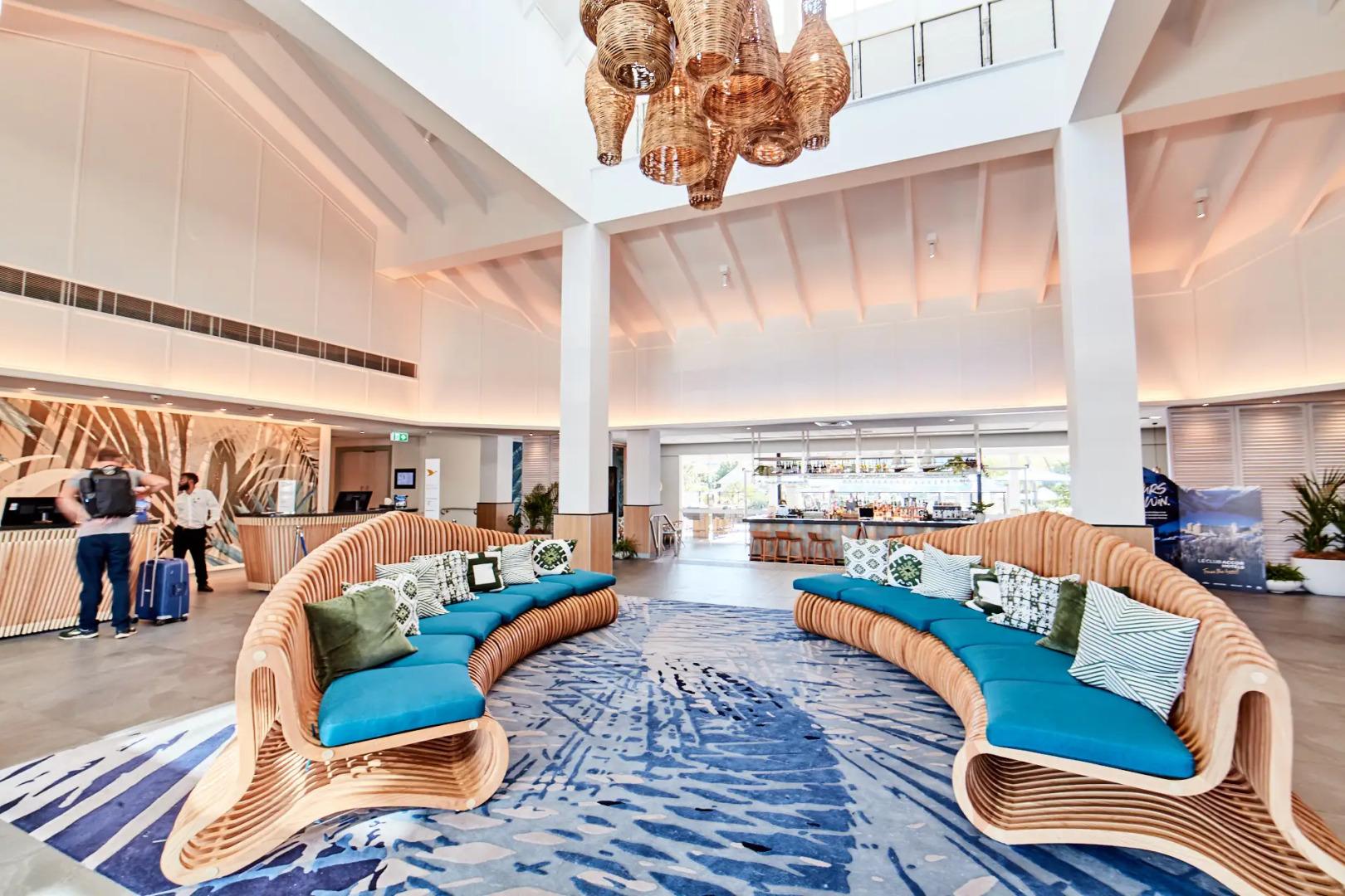 Novotel Cairns Oasis Resort