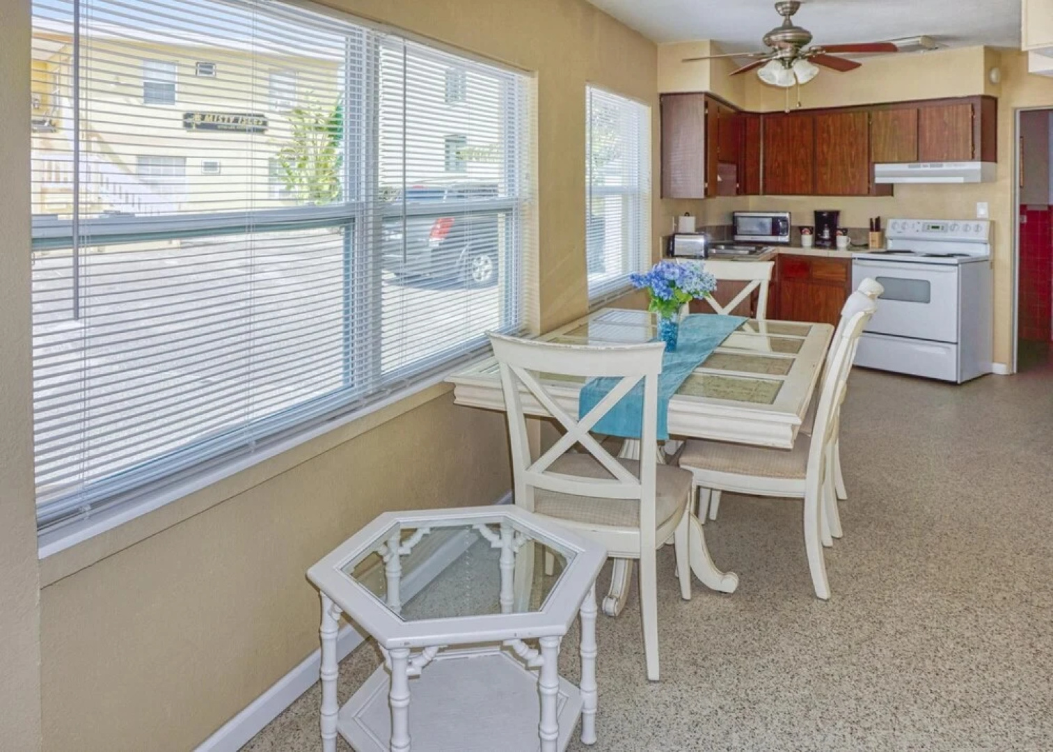 Misty Isles Redington Beachfront Suite 5
