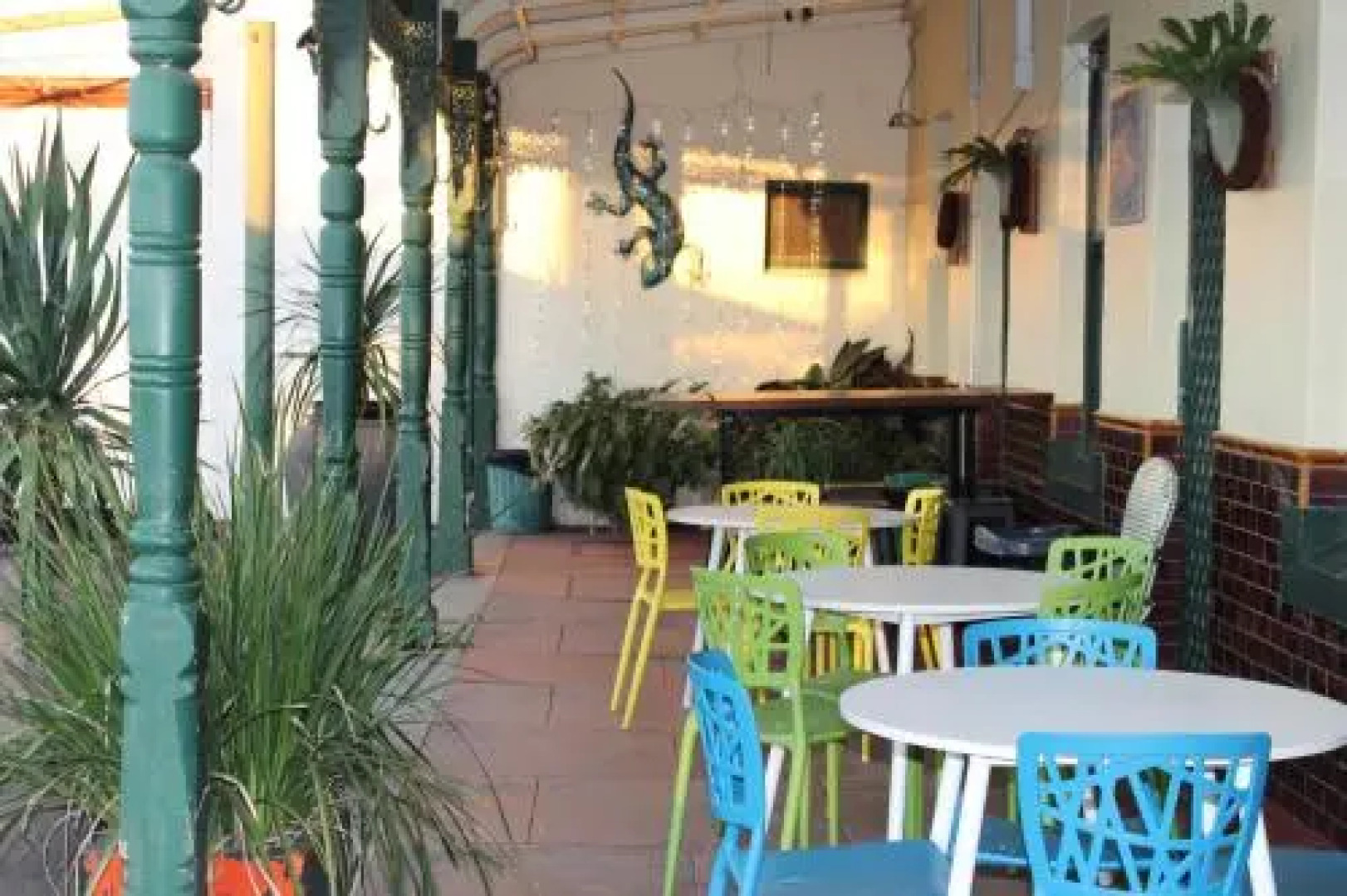 Tocumwal Hotel Motel ("The Palms")