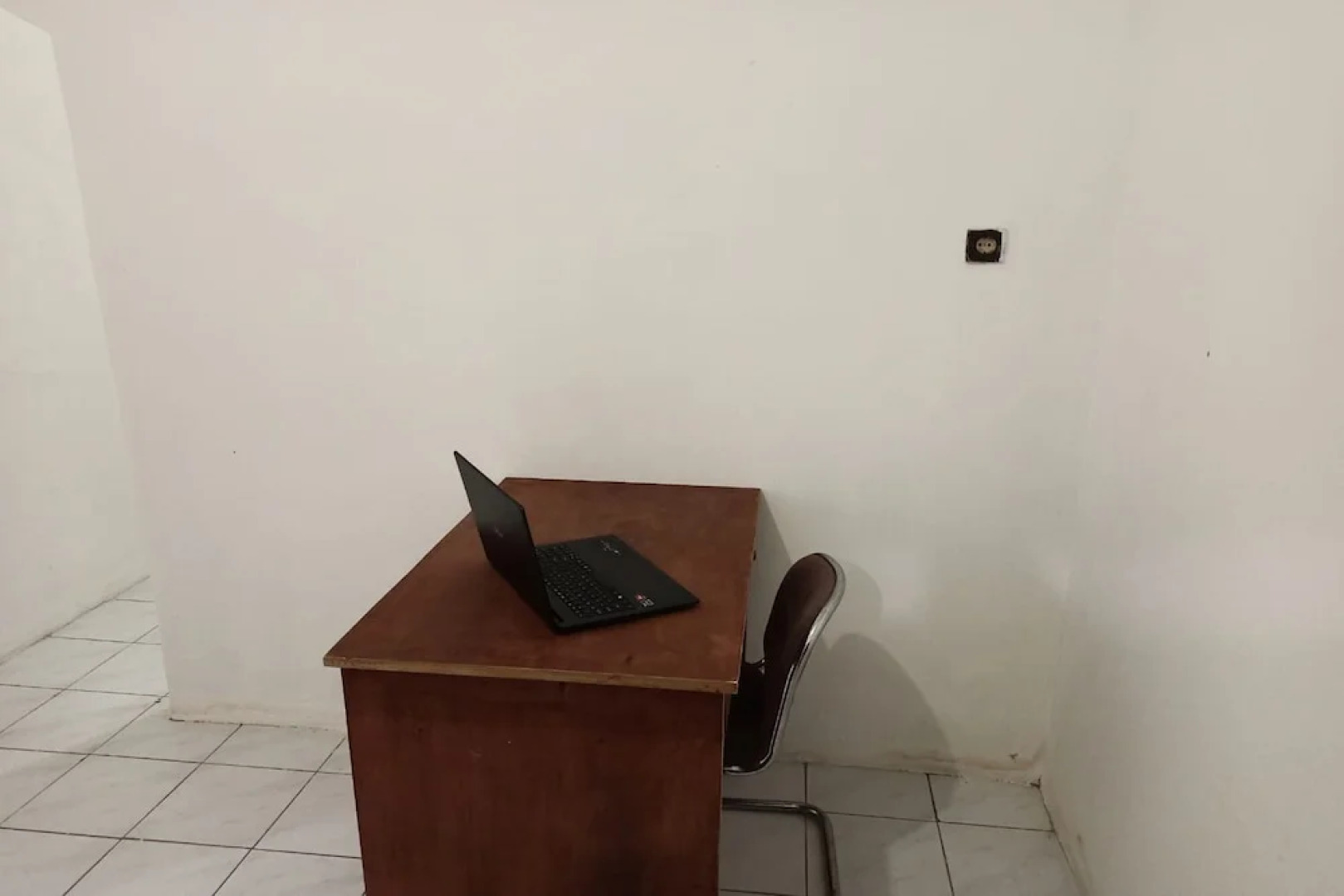 Hotel O Penginapan Hj Lilis 2 Syariah