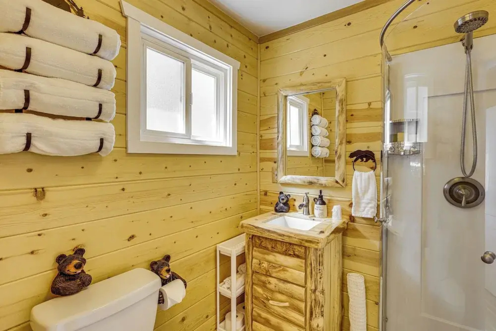 Walk to Water: Cozy Cabin in Green Valley Lake!