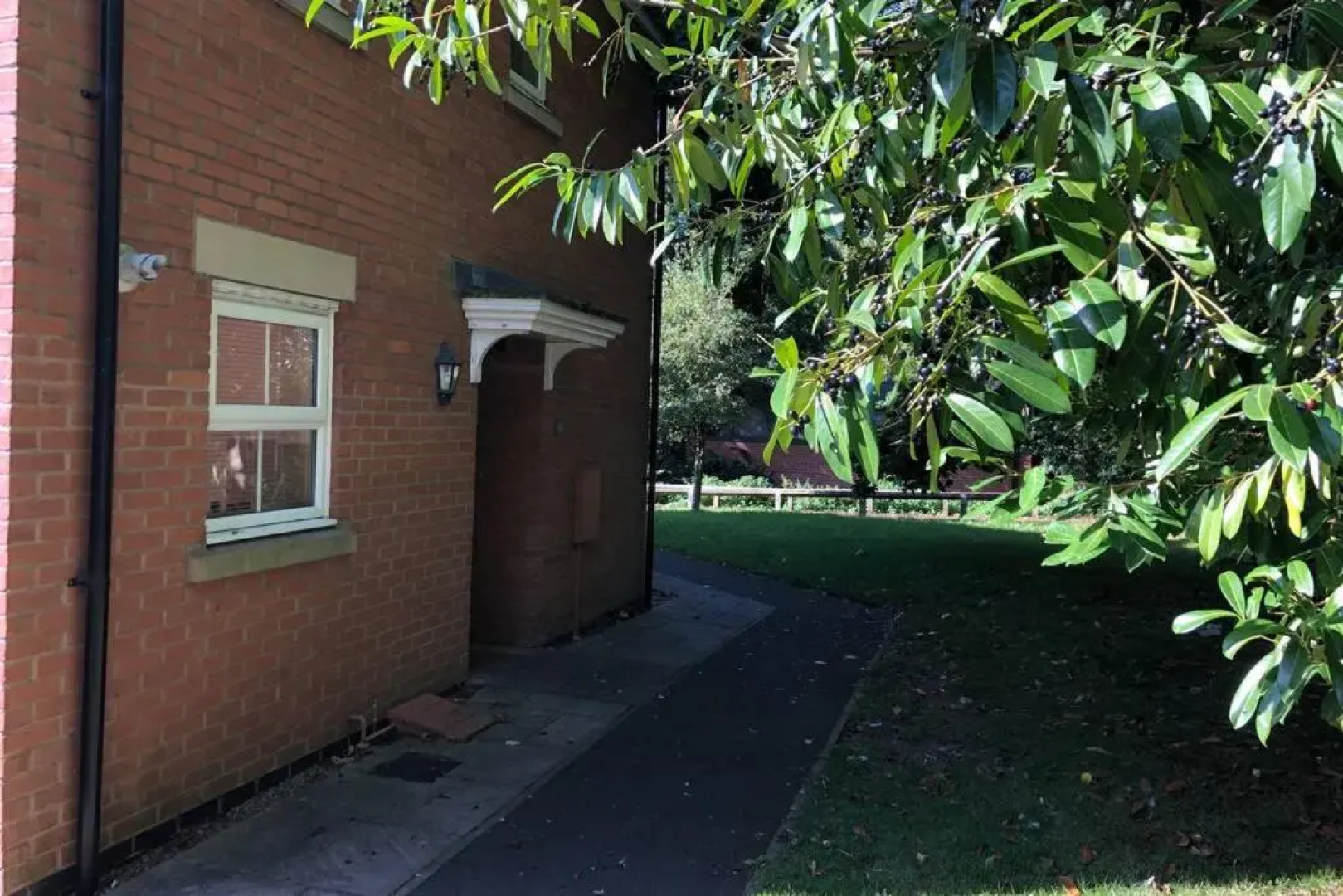 Silver Stag, High-end, Modern 3 double bedroom with parking