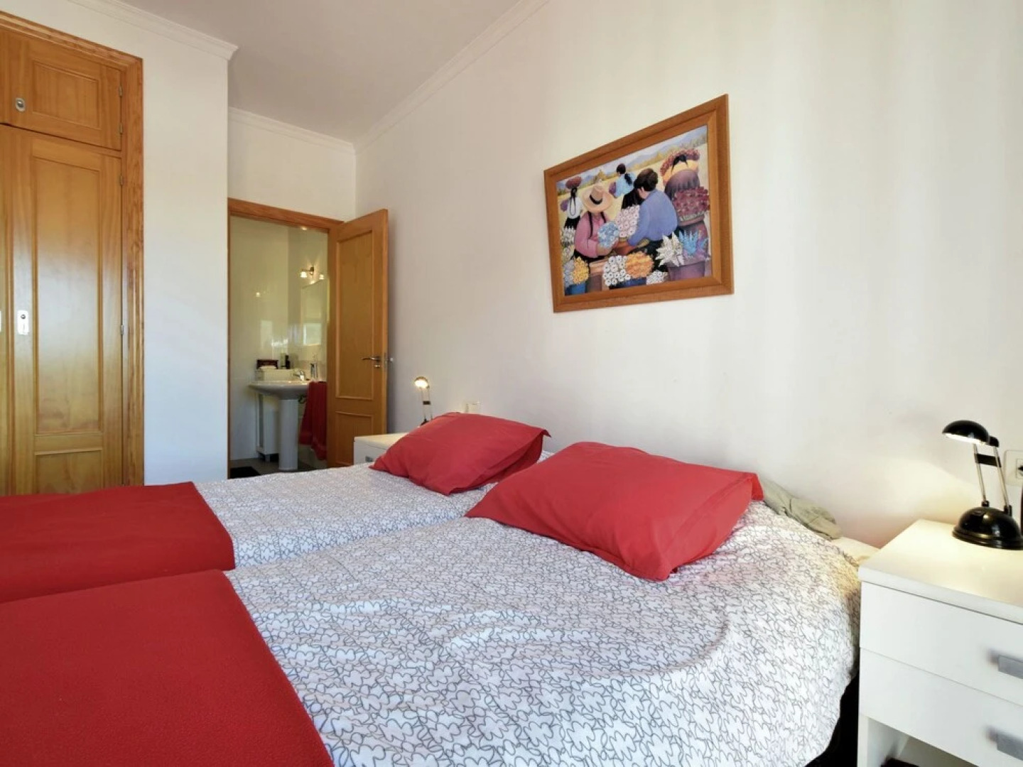 Modern Villa in Arenas with Private Pool