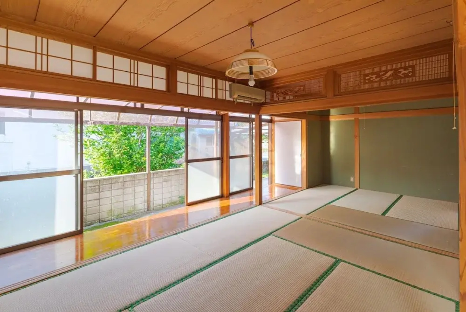 Sasayakanaouchi Shinjo Tarumizu