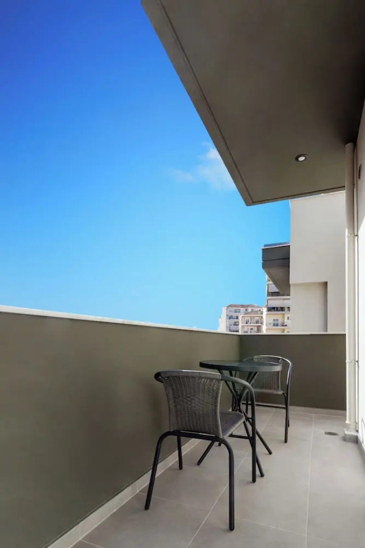 Comfort City Suites & Rooms