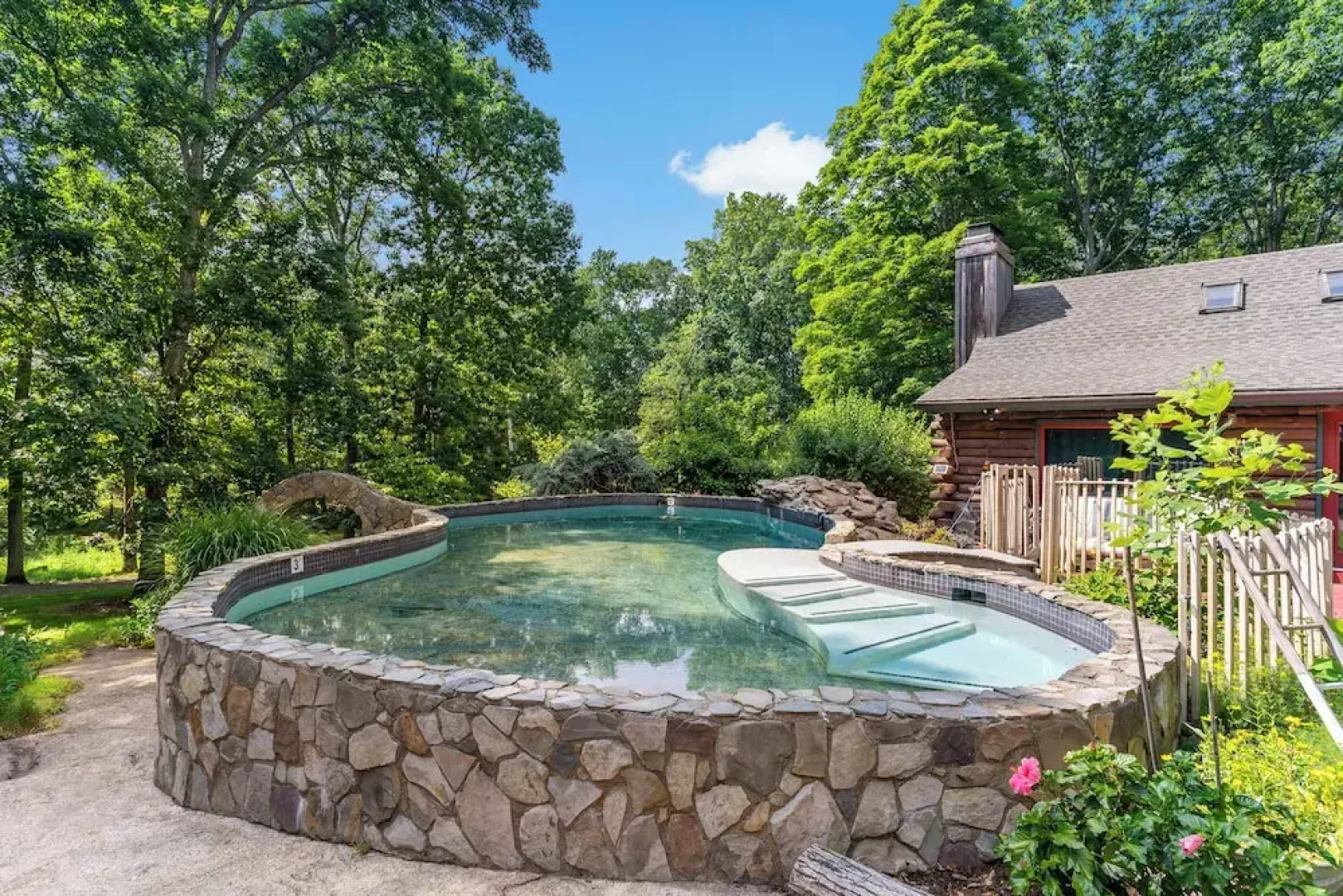 Guilford Carriage House at Granite Lodge!