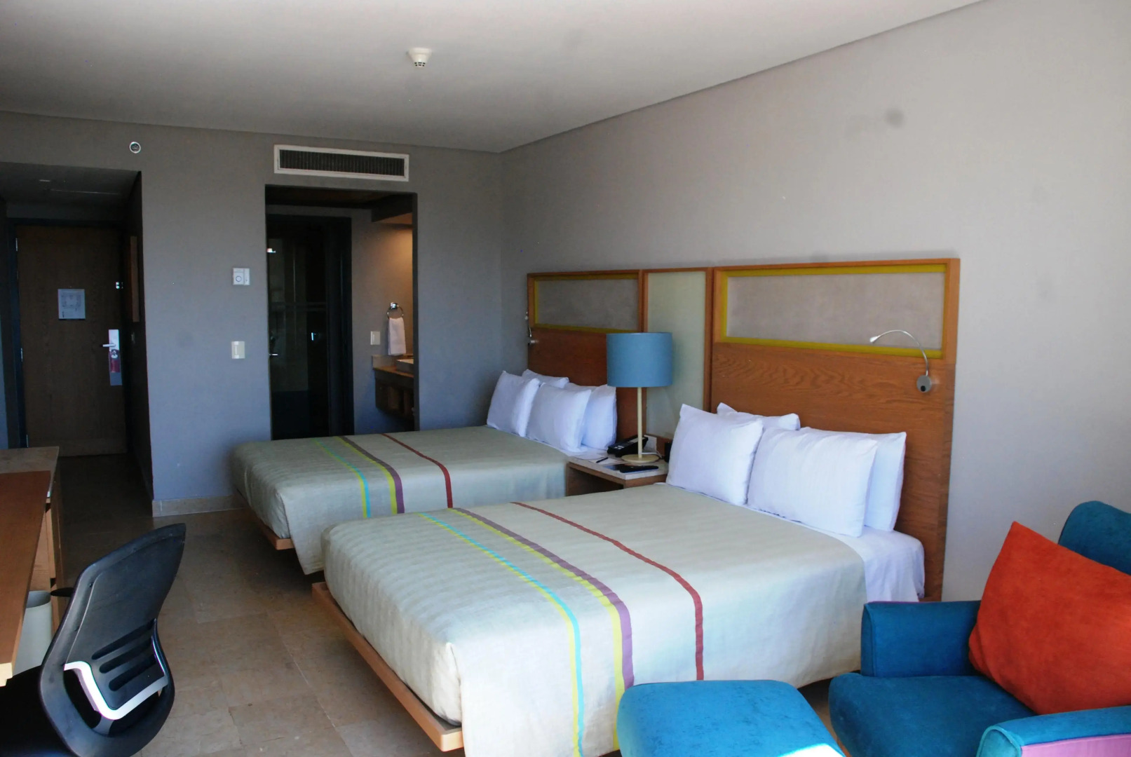 Galería Plaza Veracruz by Brisas