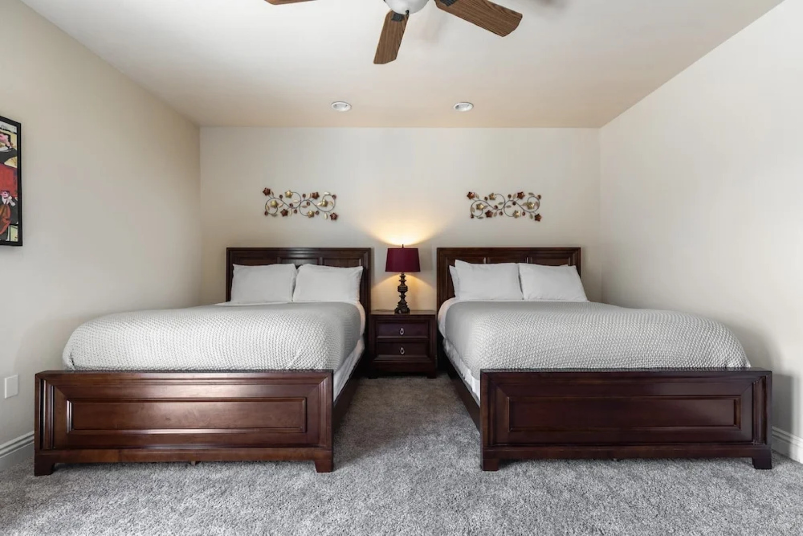 Wilson Creek Manor By Avantstay Sleeps 10! Amazing Estate w/ Pool & Game Room