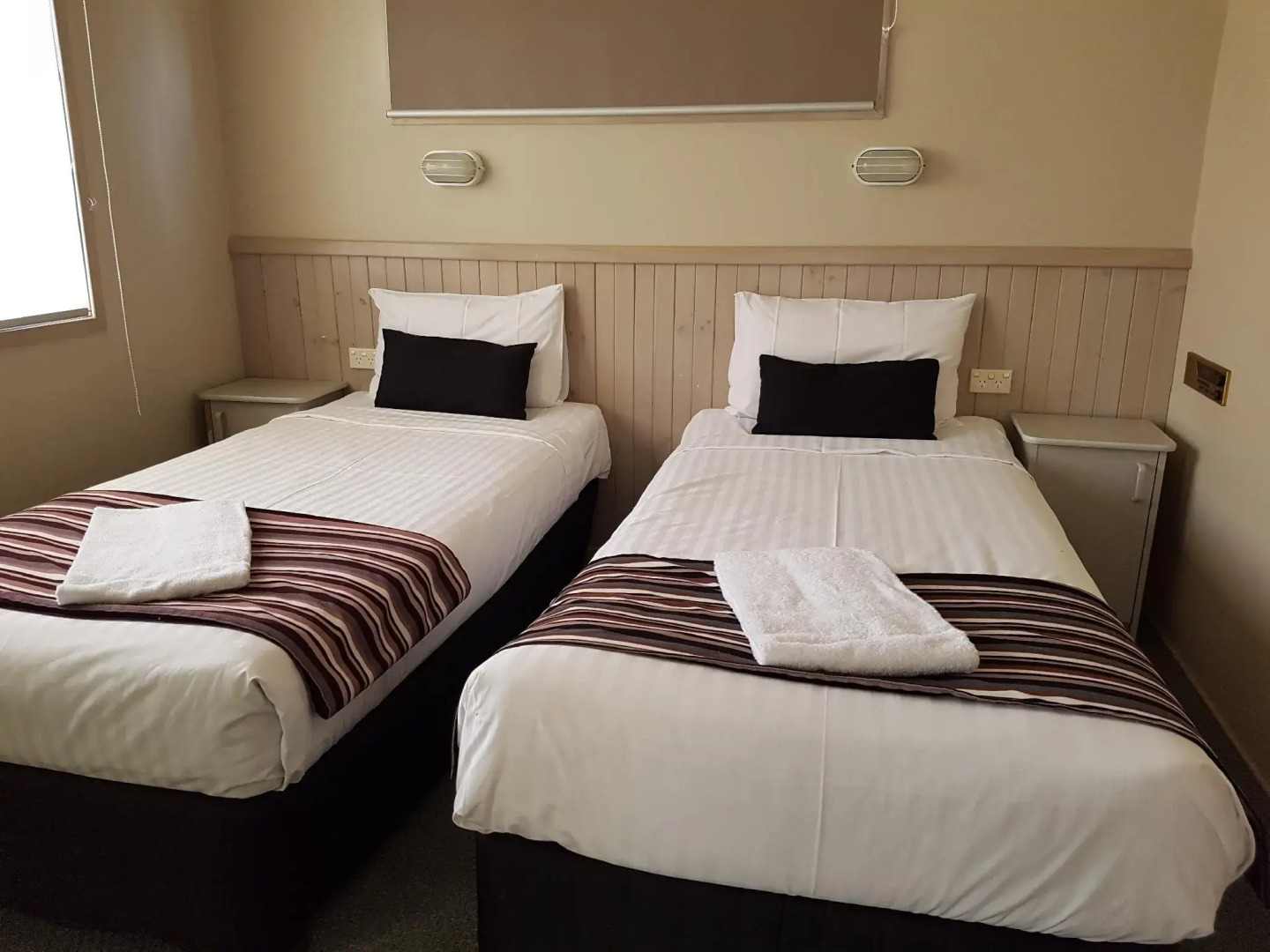 Canberra Carotel Motel