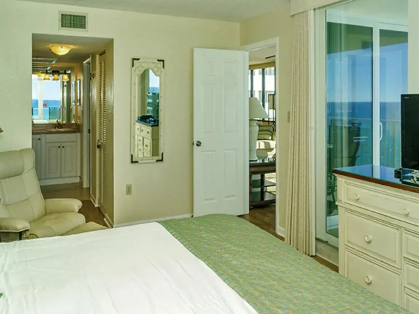 Dunes of Panama C607 450566 by RedAwning