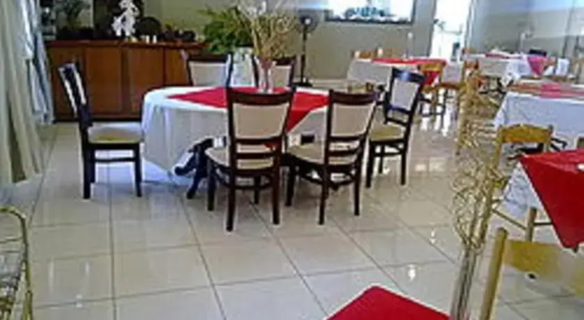 Olive Grove Country Lodge