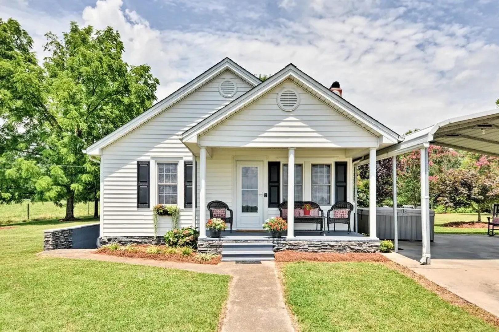 Peaceful Elkin Vacation Rental ~ 17 Mi to Mt Airy!