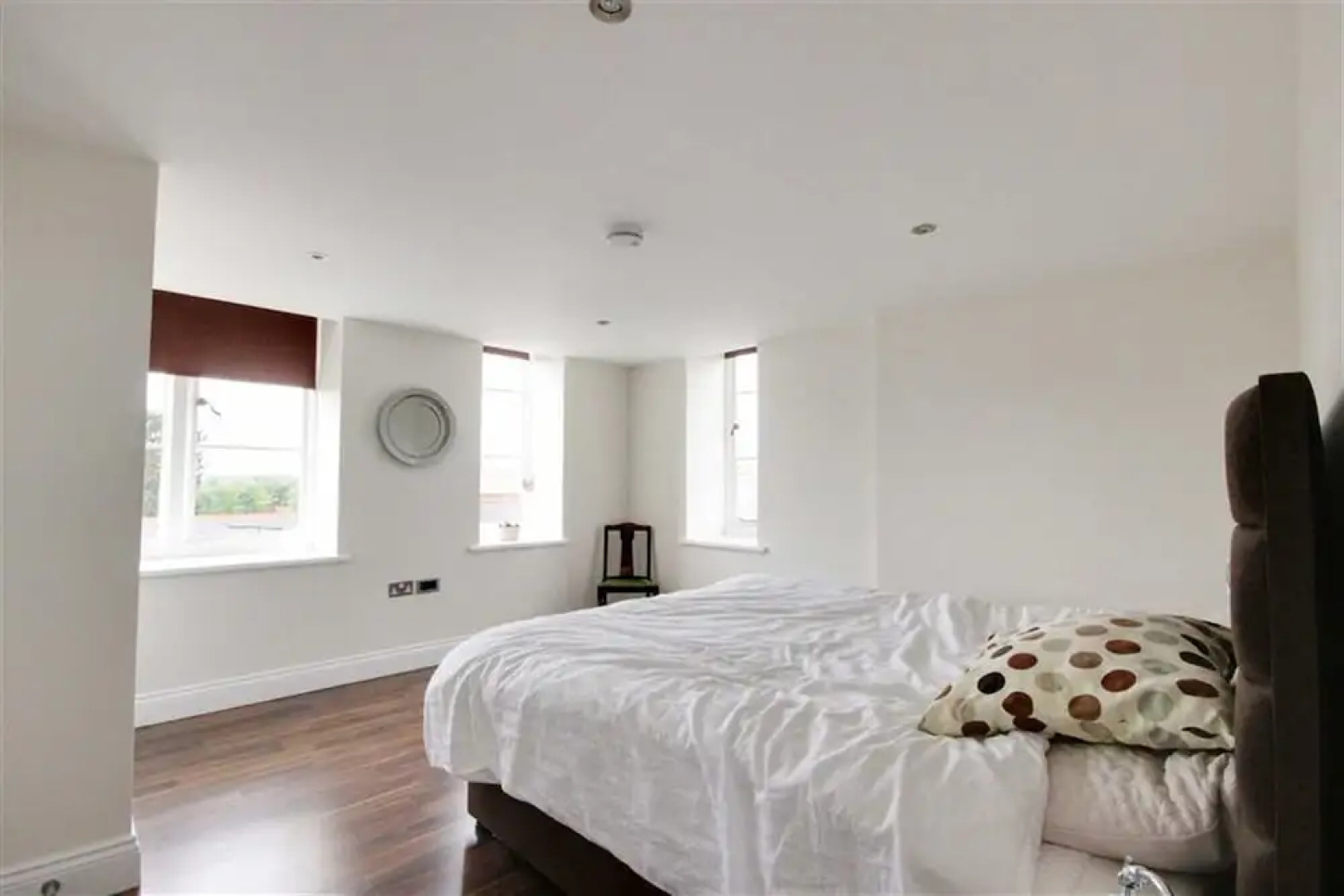 Luxury Apartment 20 min. from London