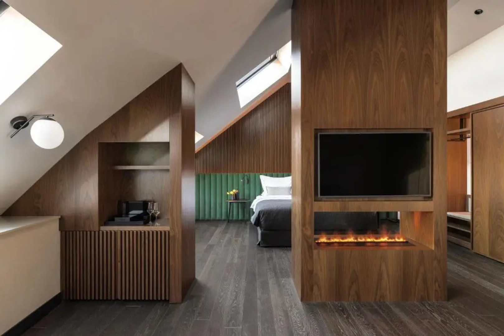 The Lynx Mountain Resort