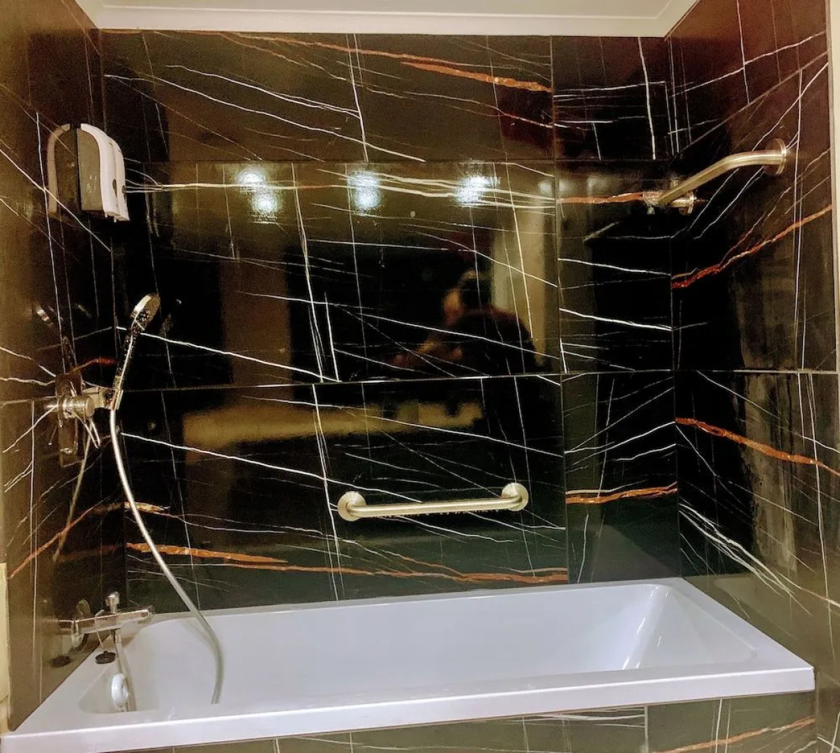 Luxurious Beach Apartment