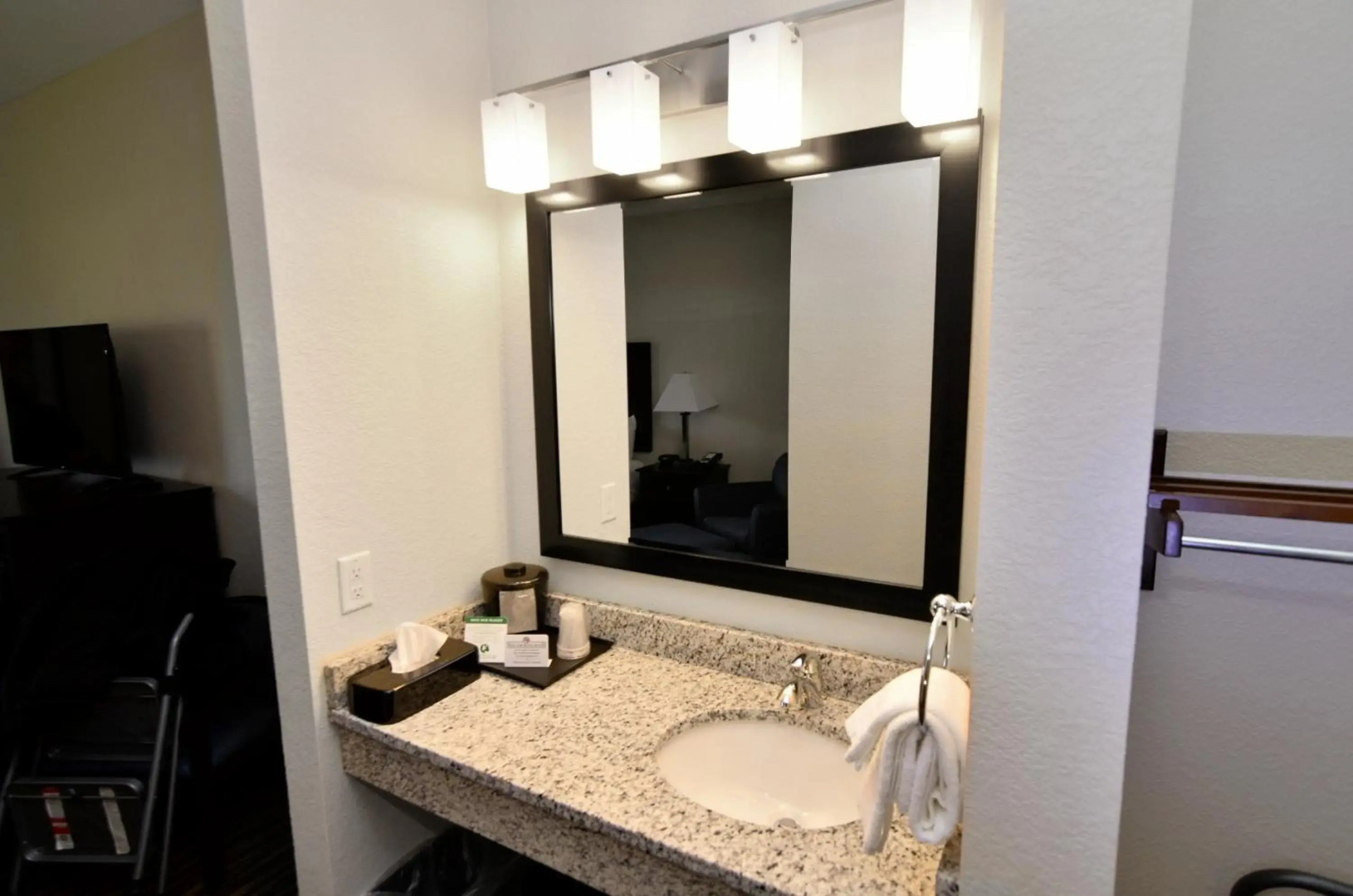 Cobblestone Inn & Suites - Manning