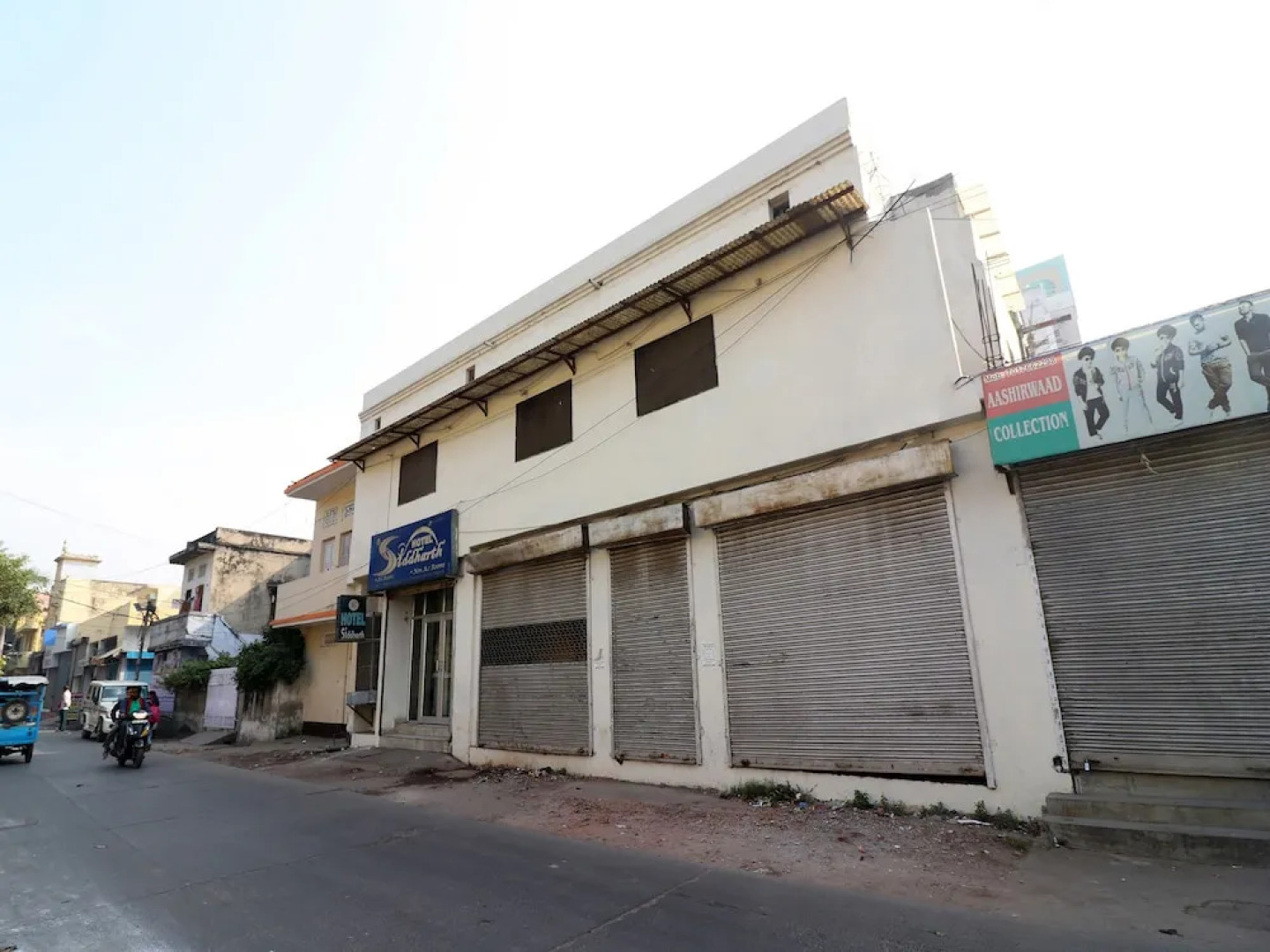 Oyo 24468 Hotel Siddharth