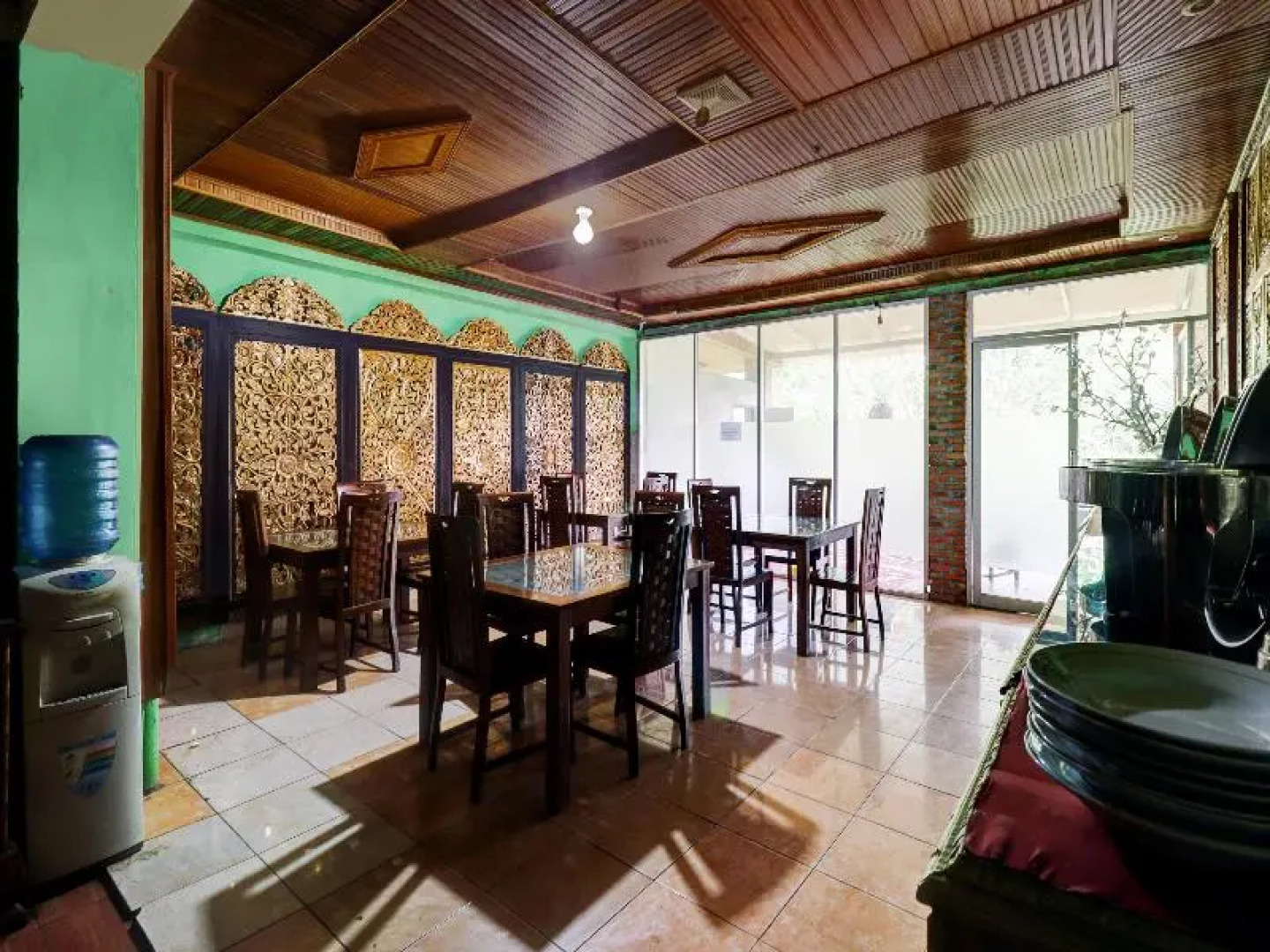 OYO 113500 Hotel R Cantika Syariah