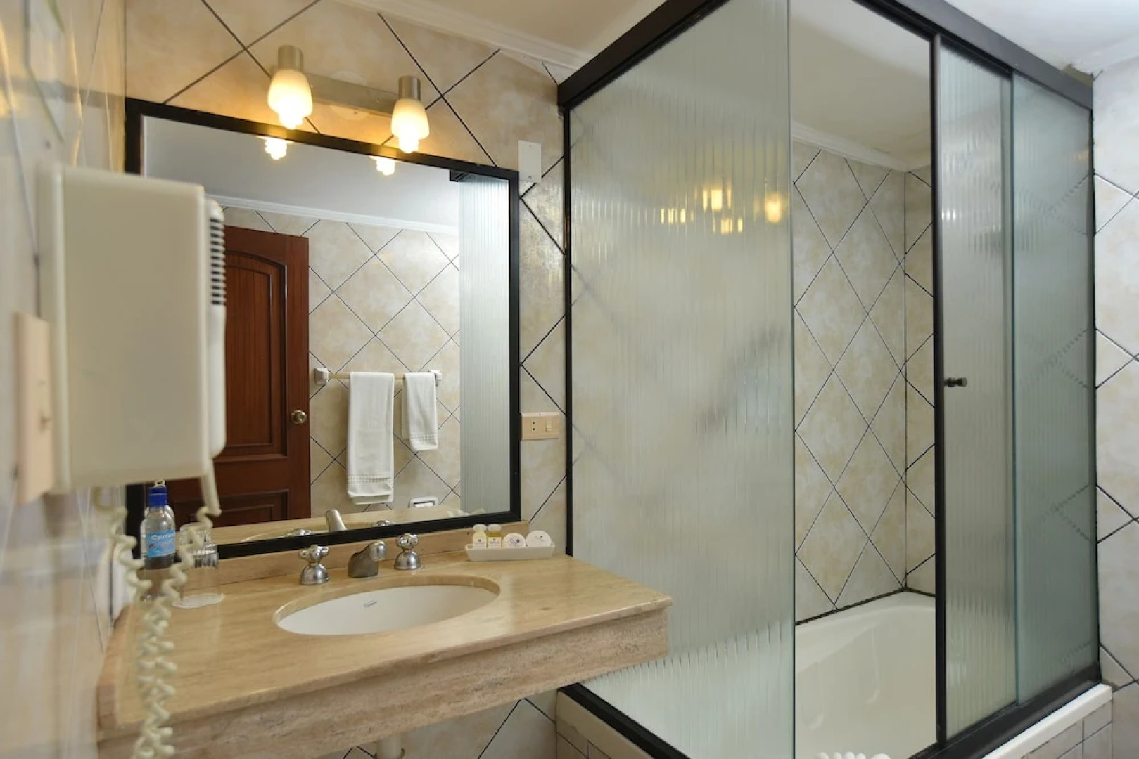 House Inn Apart Hotel