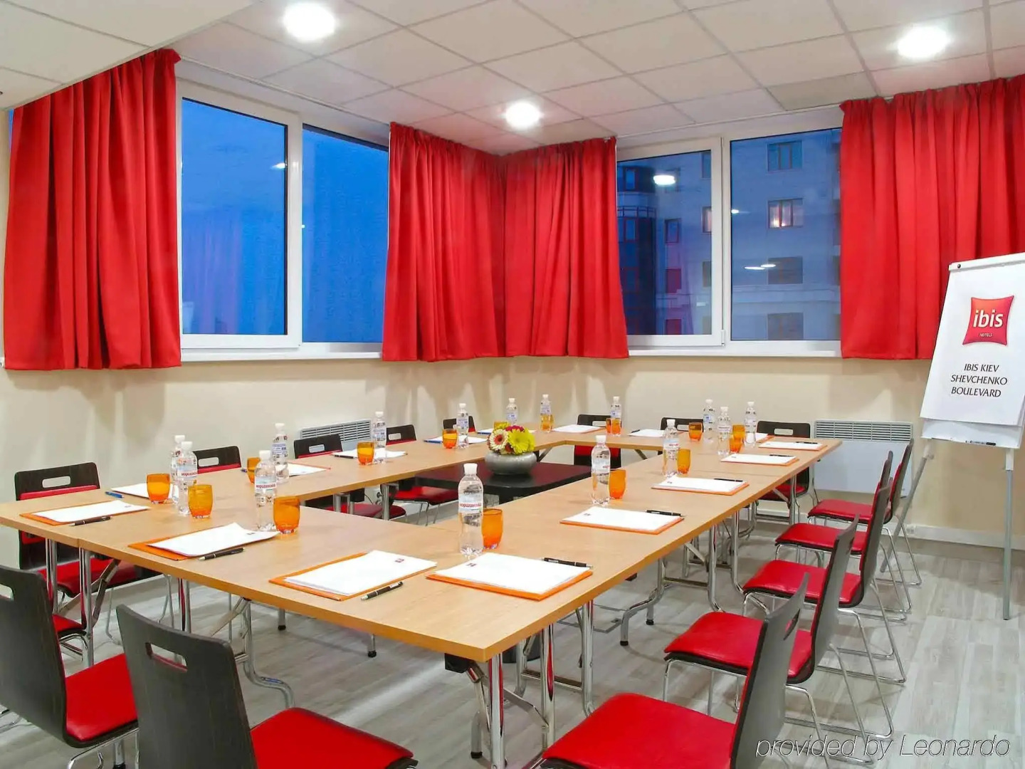 ibis Киев Центр