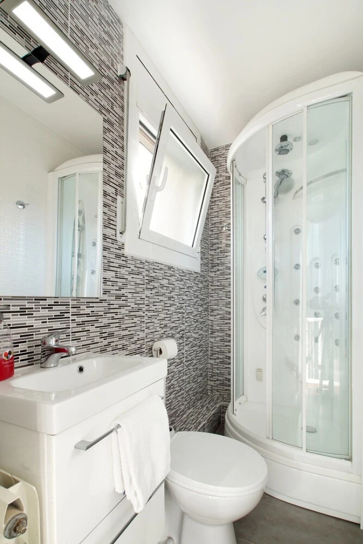 Mayflower Be my Guest Castelldefels