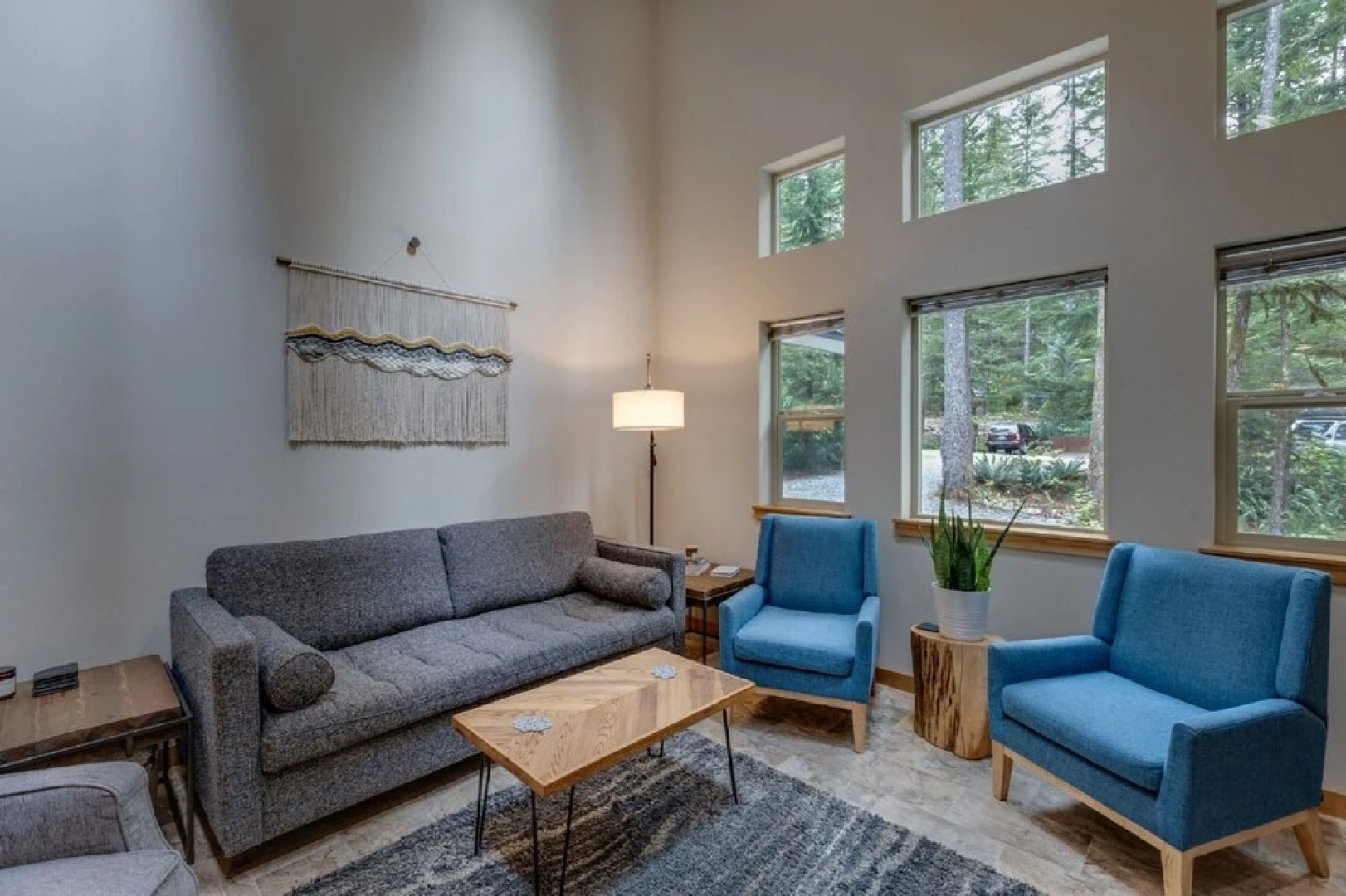 52GS - Hot Tub - WiFi - Pets Ok - Wood Stove - Sleeps 6