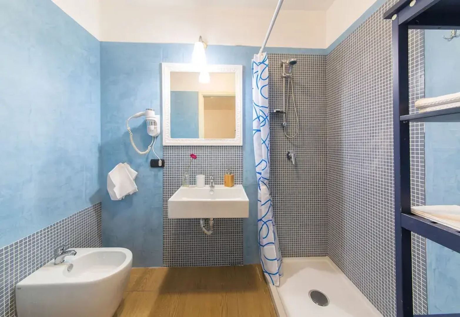 Gioia 13 Apartments & Rooms