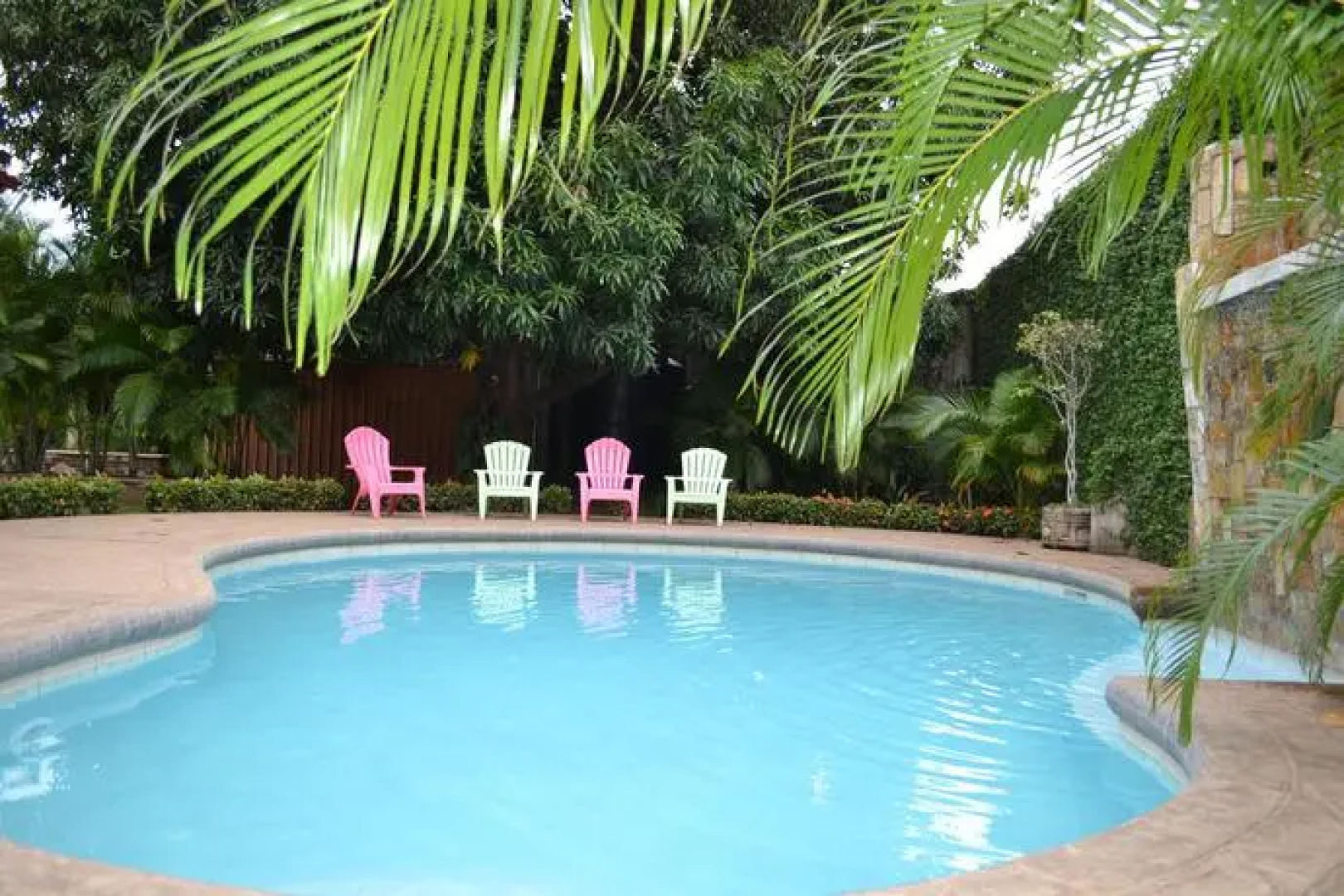 Hotel Leon Inn