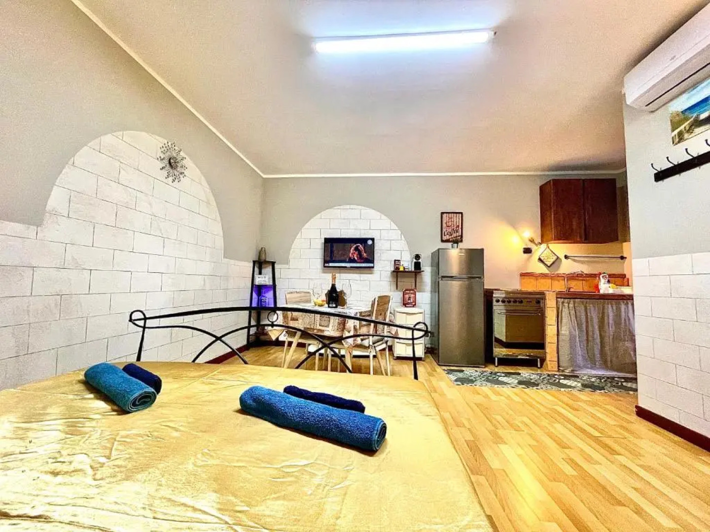 Monolocale Deluxe a 2,7 Km Dal Mare Per 2 Persone