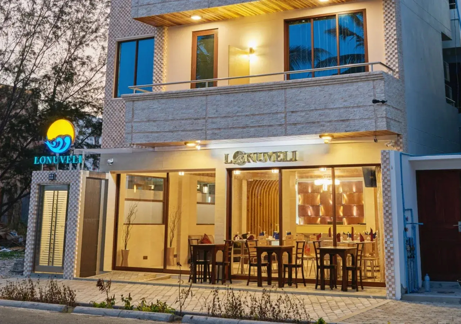 Отель Lonuveli