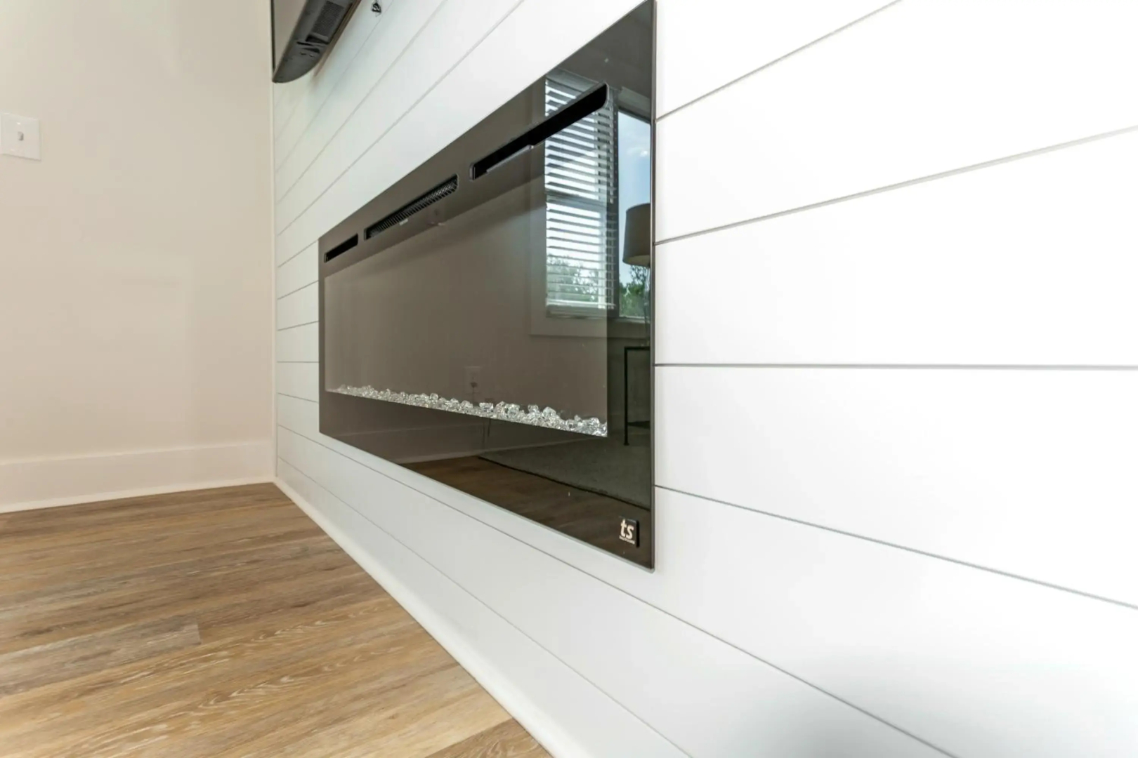 Family Tides by Sea Scape Properties