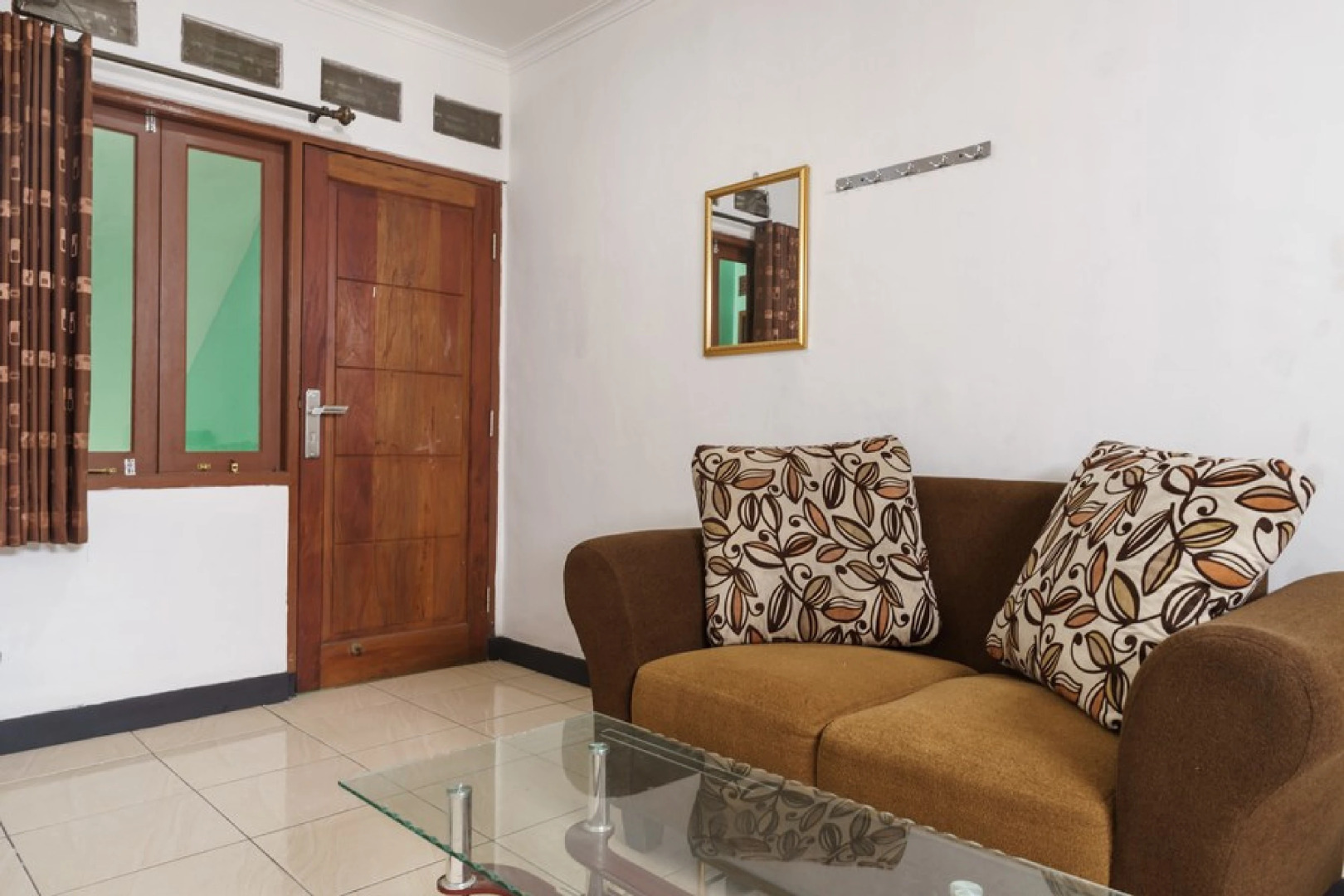 RedDoorz @ Cibogo Puncak Bogor 2