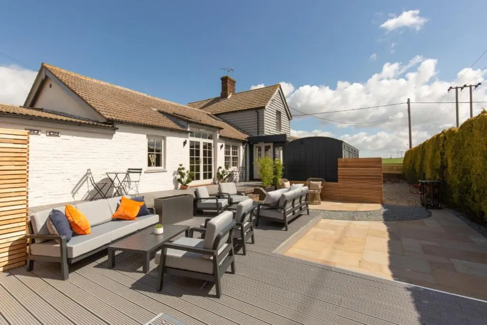 The Railway Hotel by Barefoot Retreats