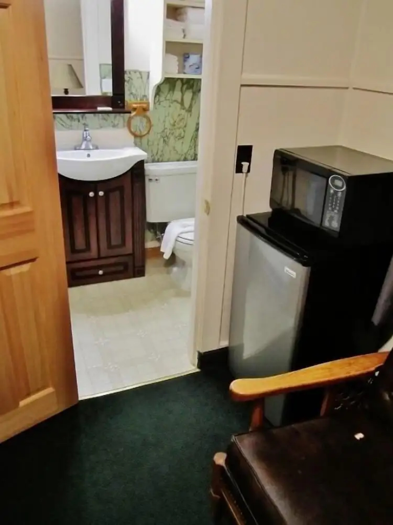 DB Botique and Cabins