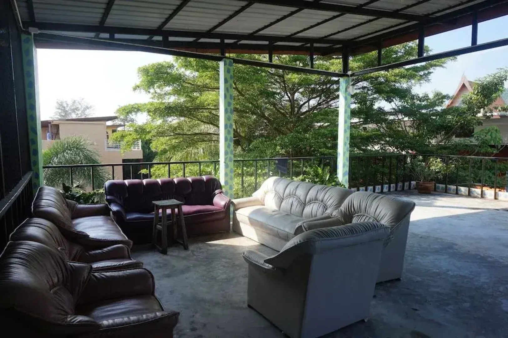 Koh Tao Backpackers Hostel