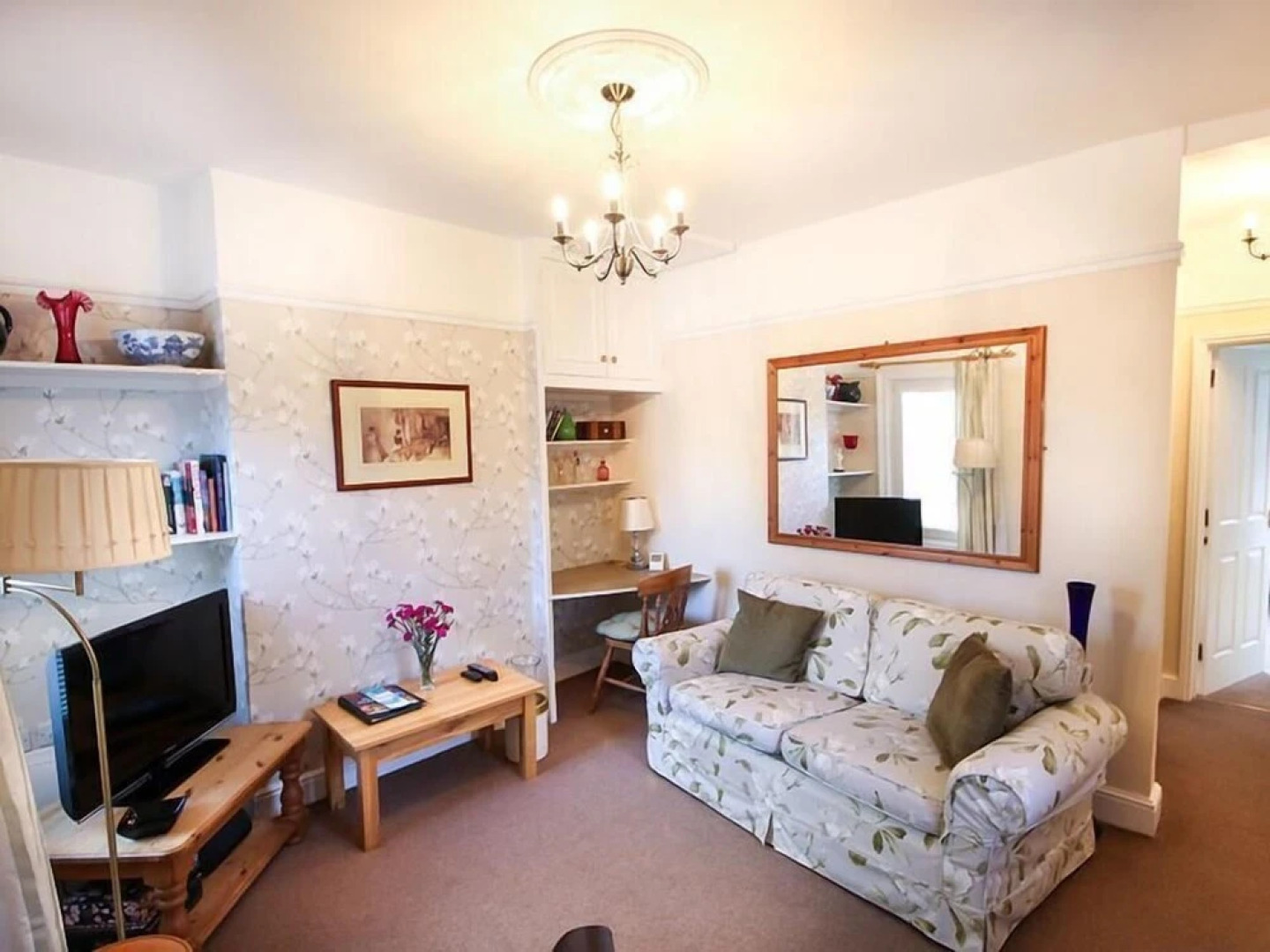 Salisbury Apartments