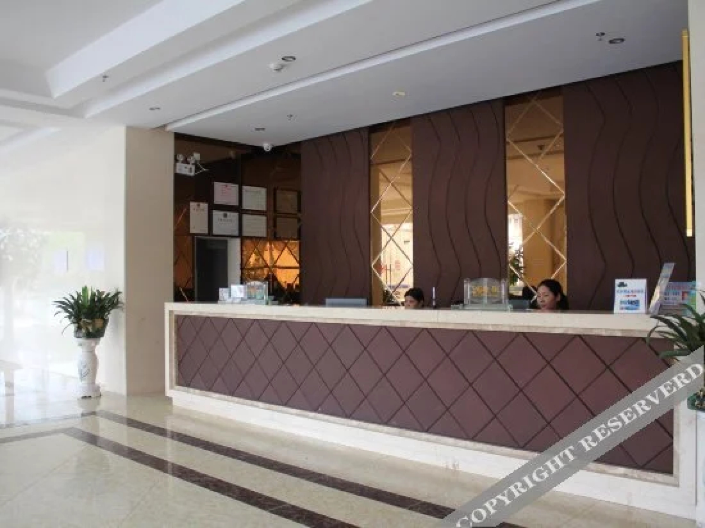 Yangjiang Zhapo Yatao Holiday Hotel